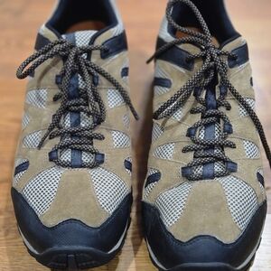 Men's Brown and Black Casual Shoes